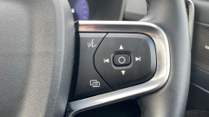 Volvo XC40 2.0 B4P Ultra Dark 5dr Auto Petrol Estate